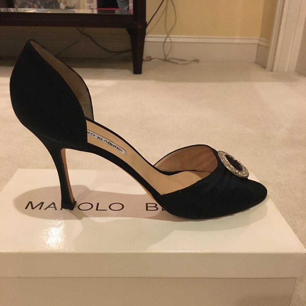Manolo Blahnik black evening heels - Picture 3 of 3